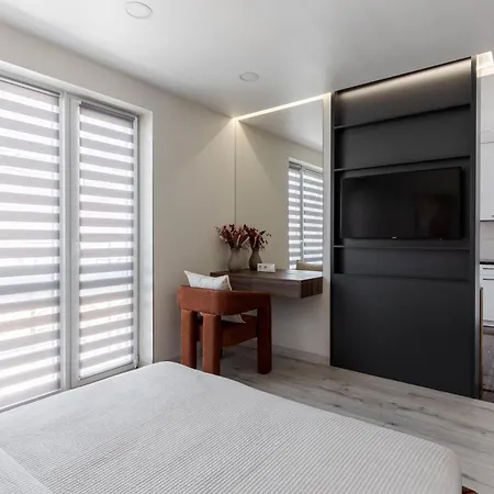 Appartamento Inshiapartments On Hazova Str 7 *