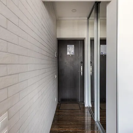 Appartamento Inshiapartments On Hazova Str 7 *