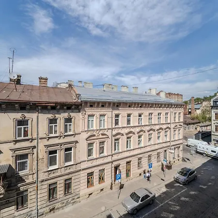 Inshiapartments On Hazova Str 7 *