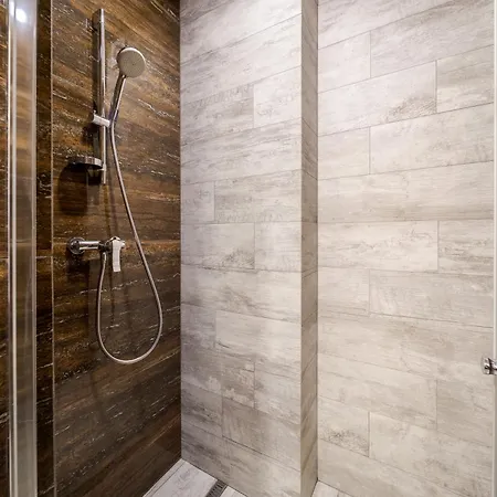 Inshiapartments On Hazova Str 7 Appartamento Leopoli